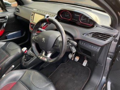 Peugeot 208 GTi Prestige 1.6 Petrol