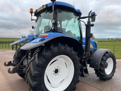 New Holland T6050 Elite