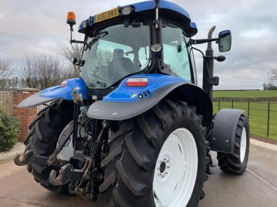 New Holland T6050 Elite