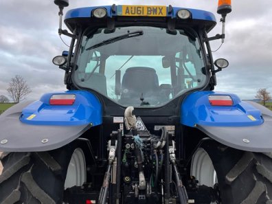 New Holland T6050 Elite
