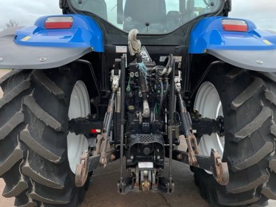 New Holland T6050 Elite