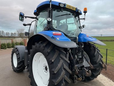 New Holland T6050 Elite