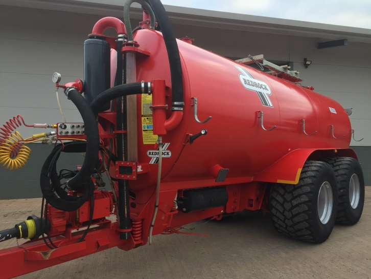 Redrock 3500 Gallon tanker