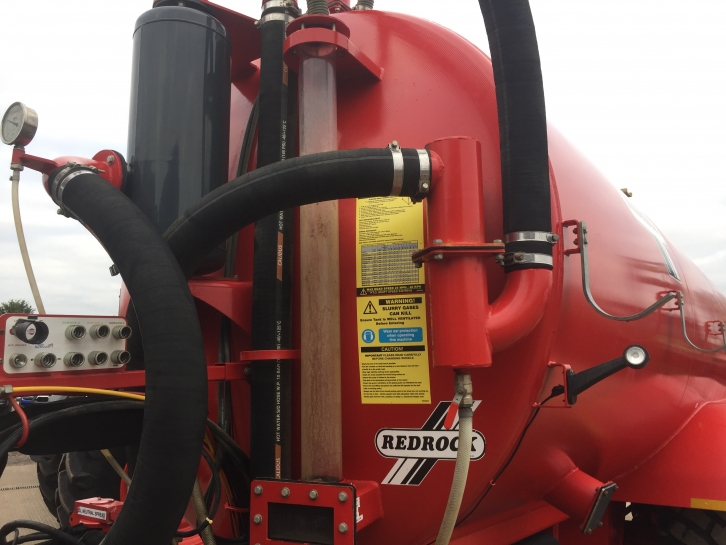 Redrock 3500 Gallon tanker