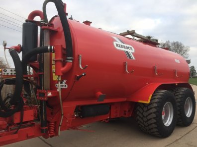 Redrock 3500 Gallon tanker