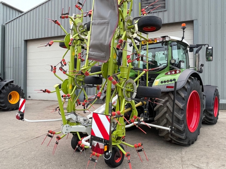 Claas Volto 1100