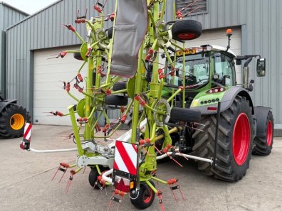 Claas Volto 1100