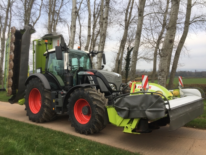 Claas Disco 9200C AUTOSWATHER mower conditioner