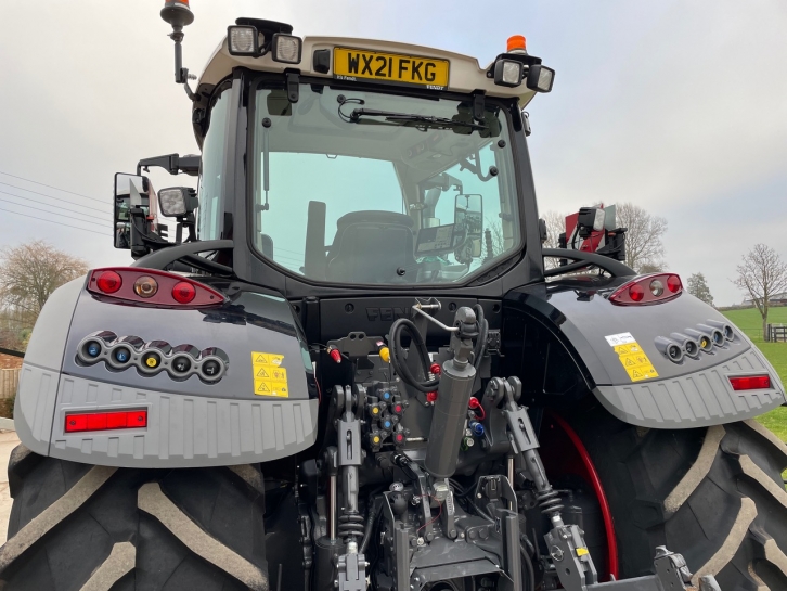 Fendt 724 Profi-Plus