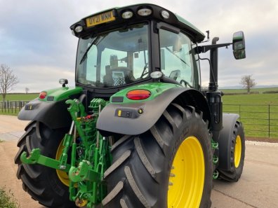 John Deere 6130R