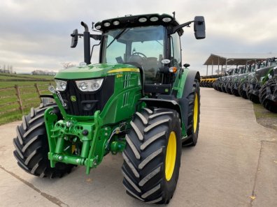 John Deere 6130R