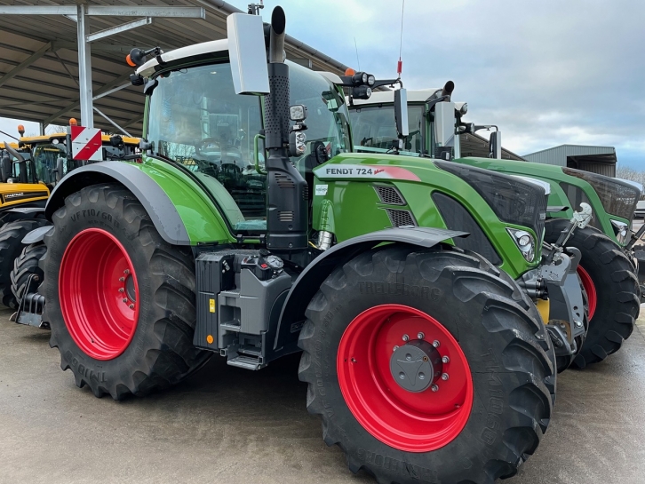 Fendt 724 Profi-Plus