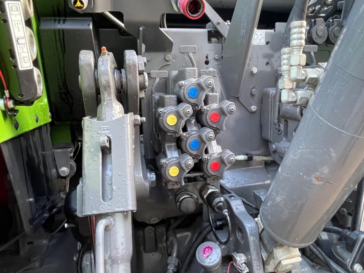 Fendt 724 Profi-Plus