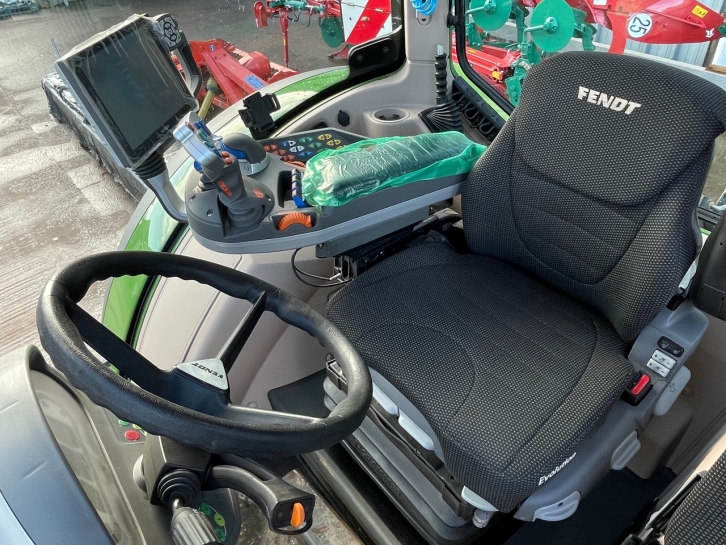 Fendt 724 Profi-Plus