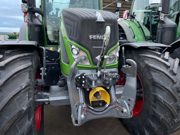 Fendt 724 Profi-Plus