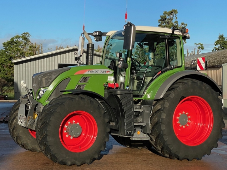 Fendt 724 Profi-Plus