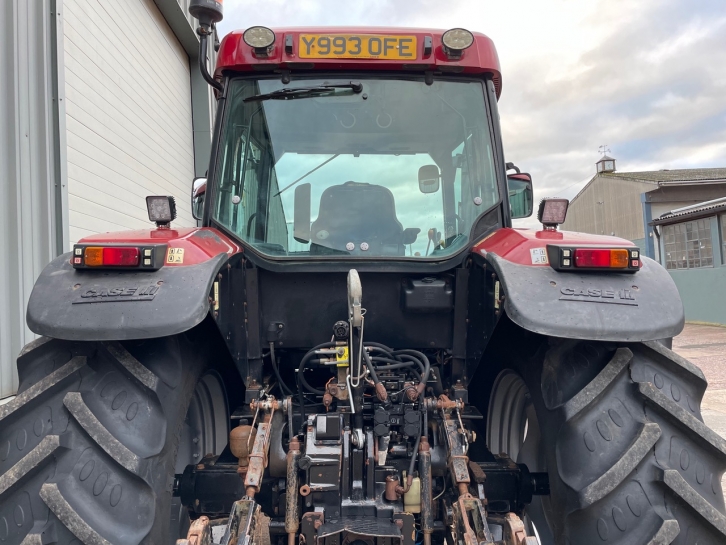 Case MX 135