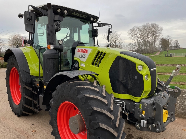 Claas Arion 650