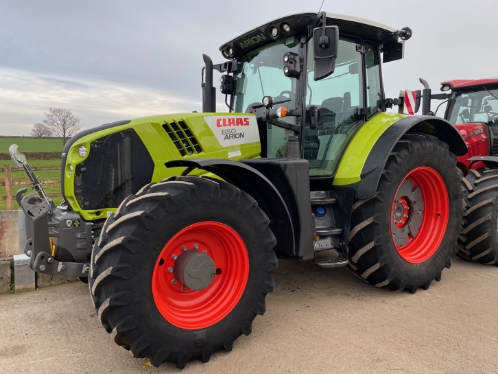 Claas Arion 650