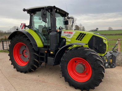 Claas Arion 650