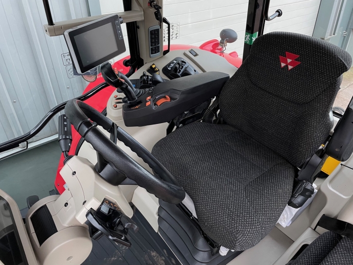 Massey Ferguson 7719S Exclusive