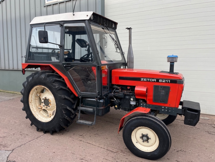 Zetor 6211