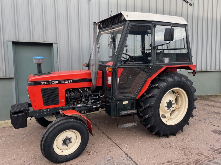 Zetor 6211