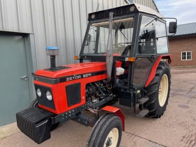 Zetor 6211