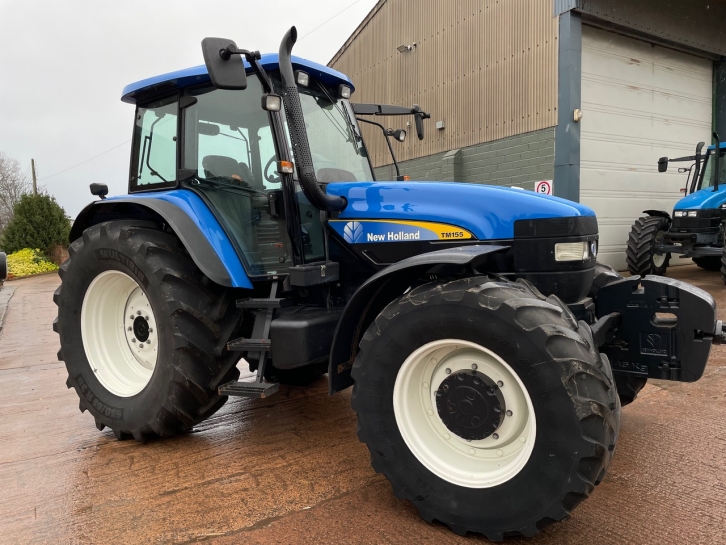New Holland TM155