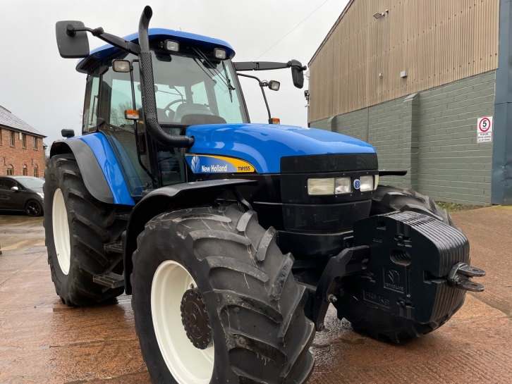 New Holland TM155