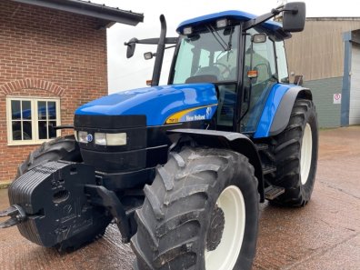 New Holland TM155