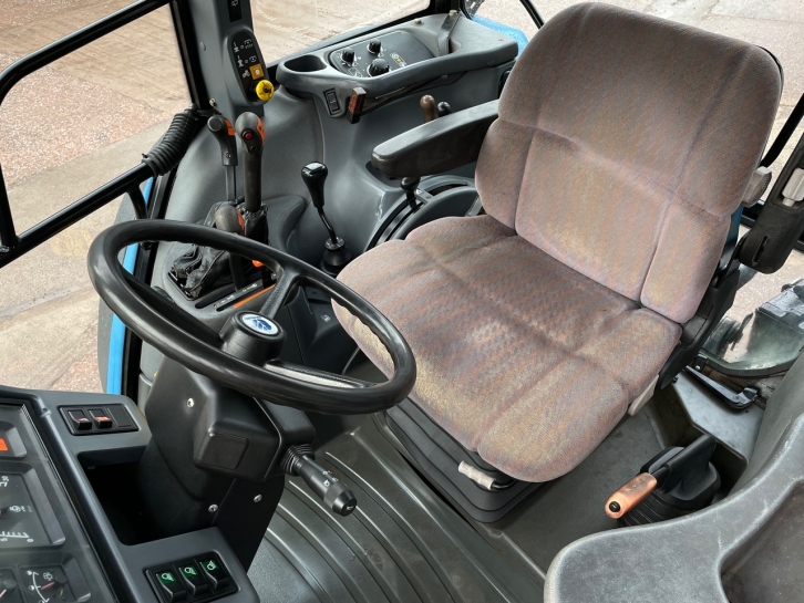 New Holland TS110 SL