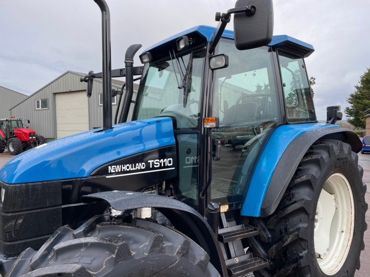New Holland TS110 SL