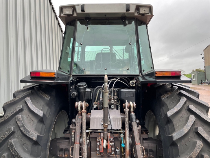 Massey Ferguson 3655