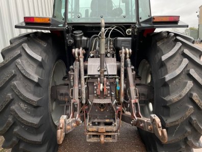 Massey Ferguson 3655