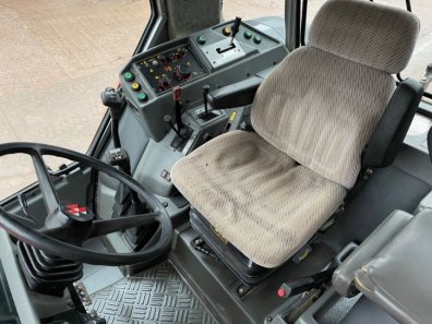 Massey Ferguson 3655