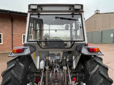 Massey Ferguson 355