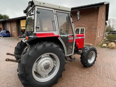 Massey Ferguson 355