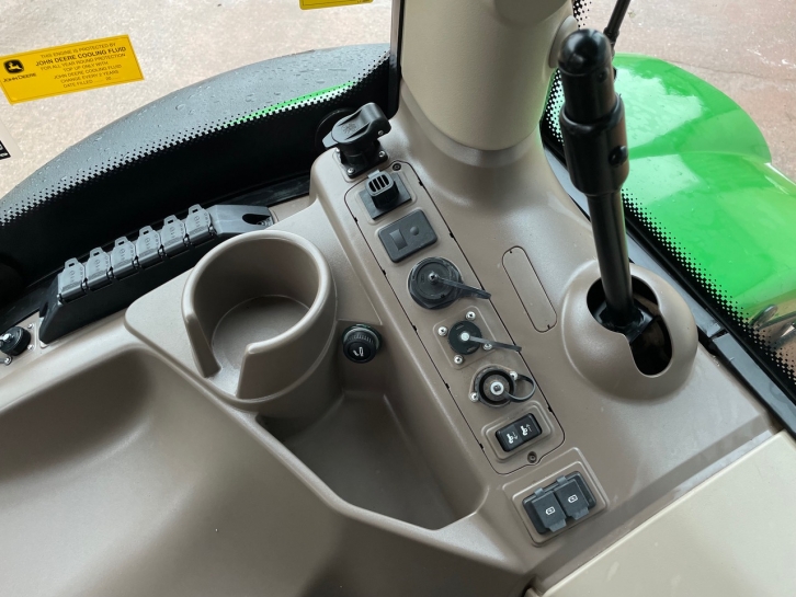 John Deere 6155R Ultimate