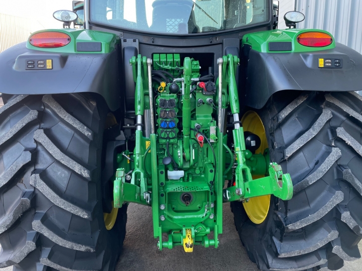 John Deere 6155R