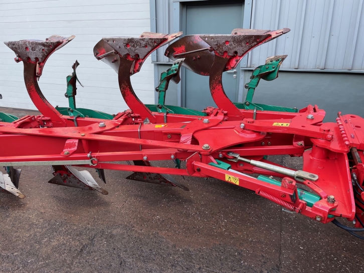 Kverneland EG 85/300 Plough