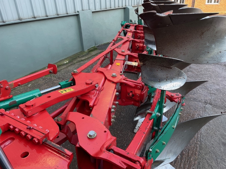 Kverneland EG 85/300 Plough