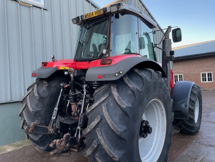 Massey Ferguson 8280