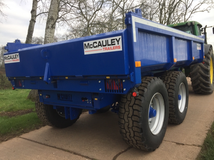 McCauley GP12 12 ton dump trailer