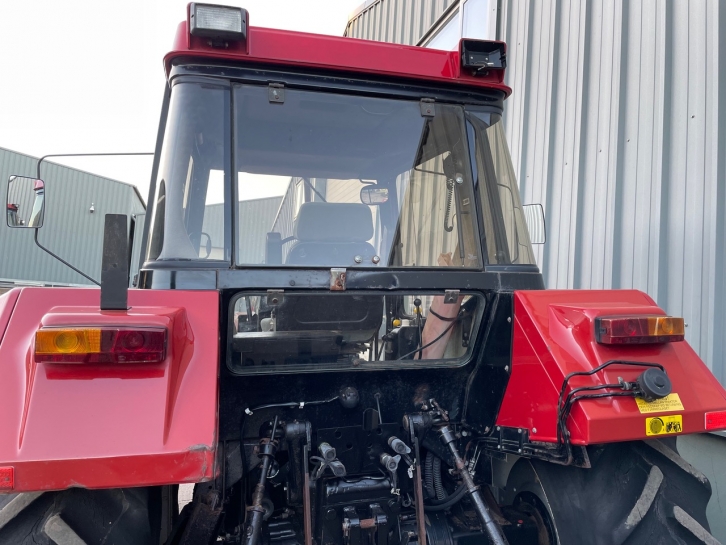 Case 745XL