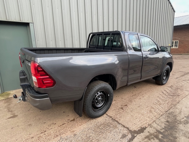 Toyota Hilux Xtra cab 2.4 diesel