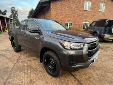 Toyota Hilux Xtra cab 2.4 diesel
