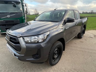 Toyota Hilux Xtra cab 2.4 diesel