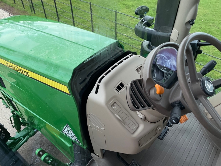 John Deere 6250R Premium Edition