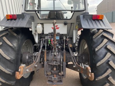 Massey Ferguson 390T